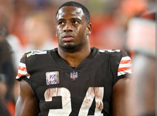 Nick Chubb Salary, Net Worth 2023, Contract, Earning Career, Education ...